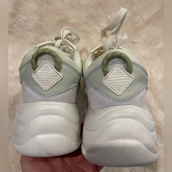 Zara Chunky Lace up Tennis Shoes - Picture 9 of 16
